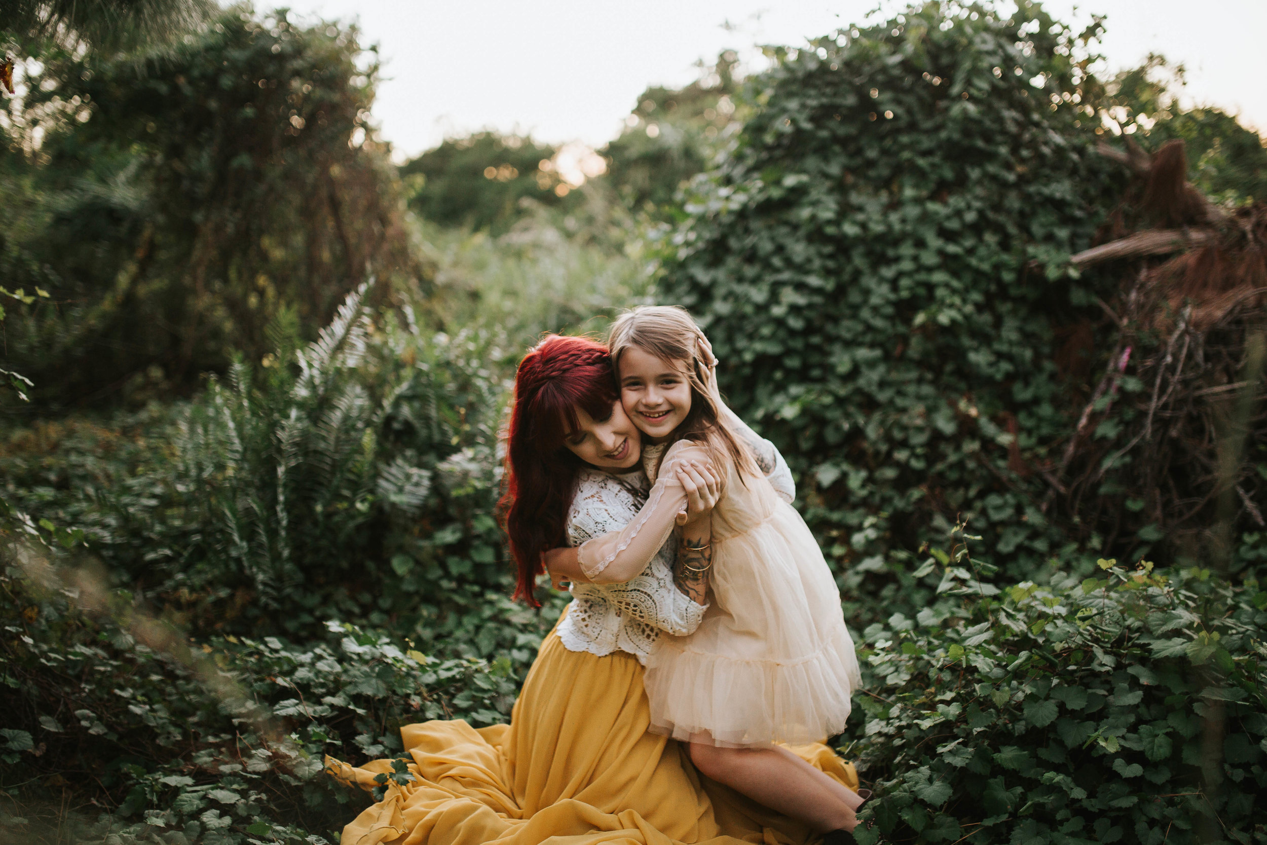 woodsy mother and daughter session, pinellas county fl 