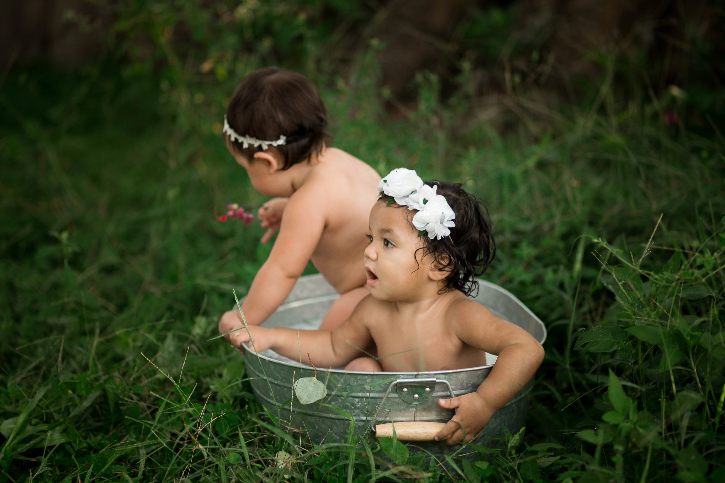 outdoor milk bath photo shoot, tampa bay 