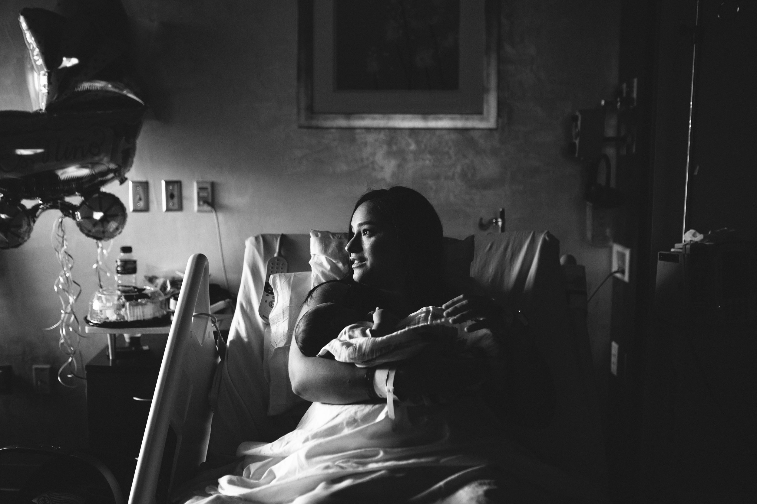 newborn photo session, st. joesphs womens hospital