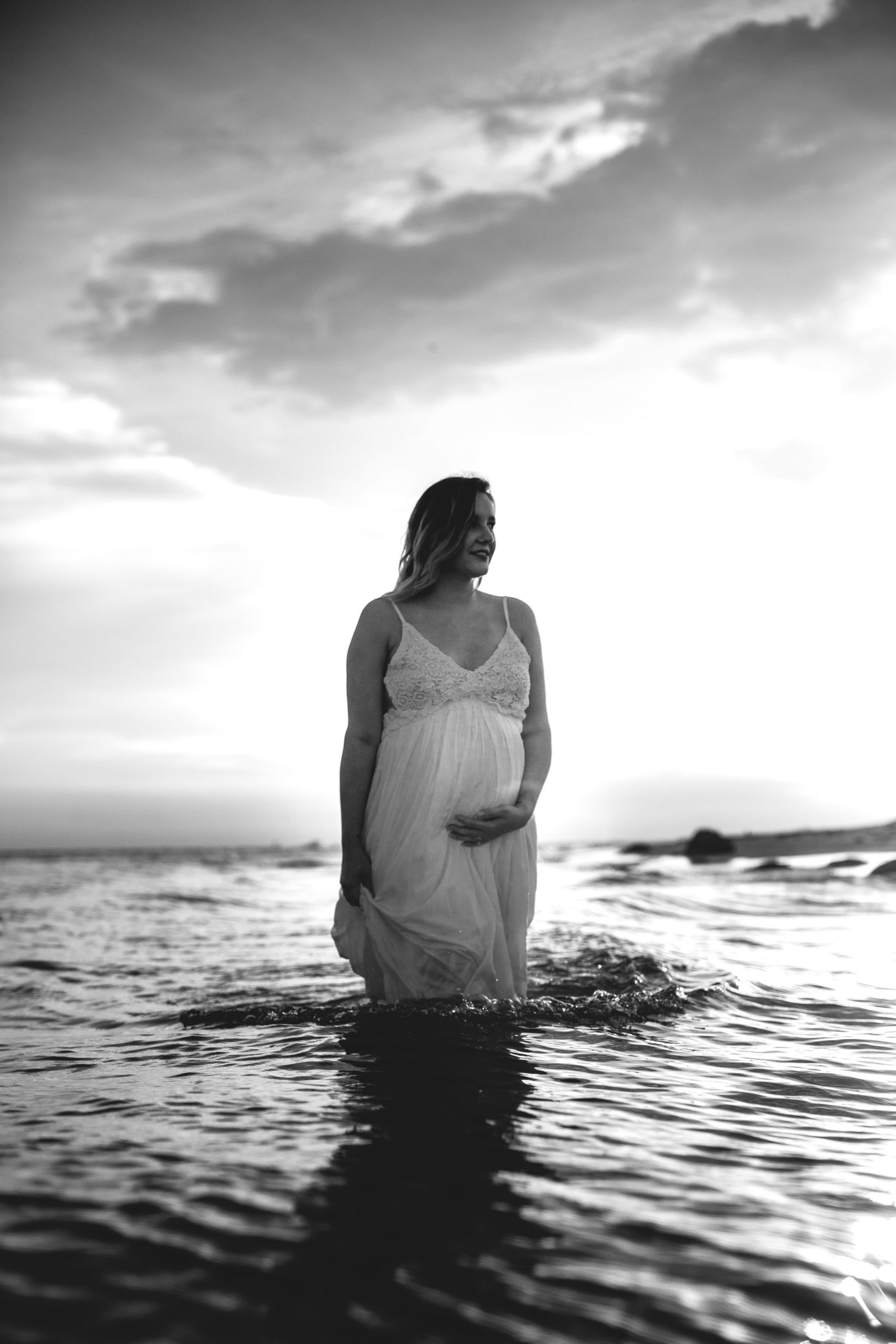 Maternity photography in the water, Tampa FL