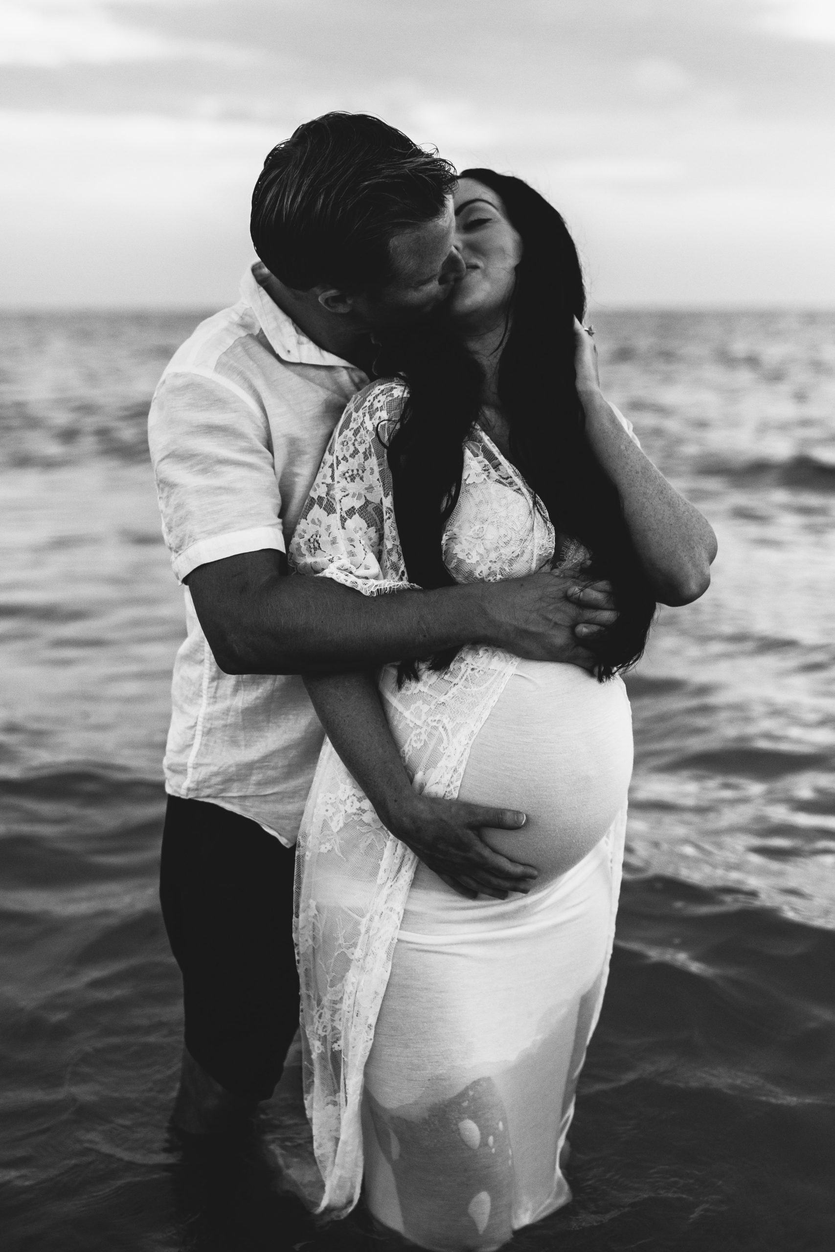 pregnancy pictures in the water, tampa and st Pete fl 