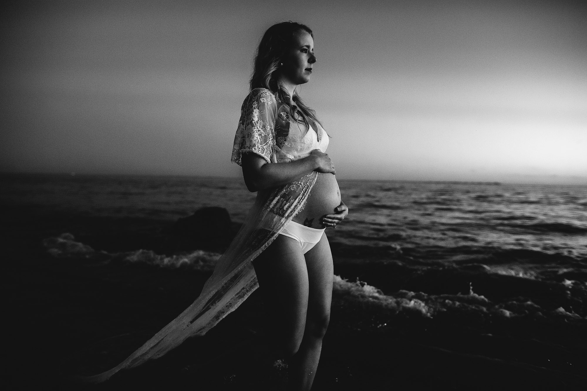 beach pregnancy photo session, tampa bay fl