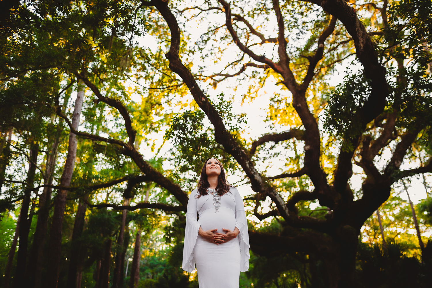 unique maternity portraits outside, st pete maternity and baby photographer 