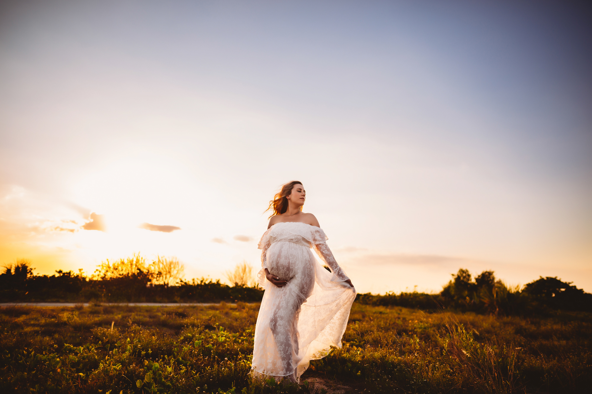 top maternity photographer near me, st pete and tampa maternity photographer 