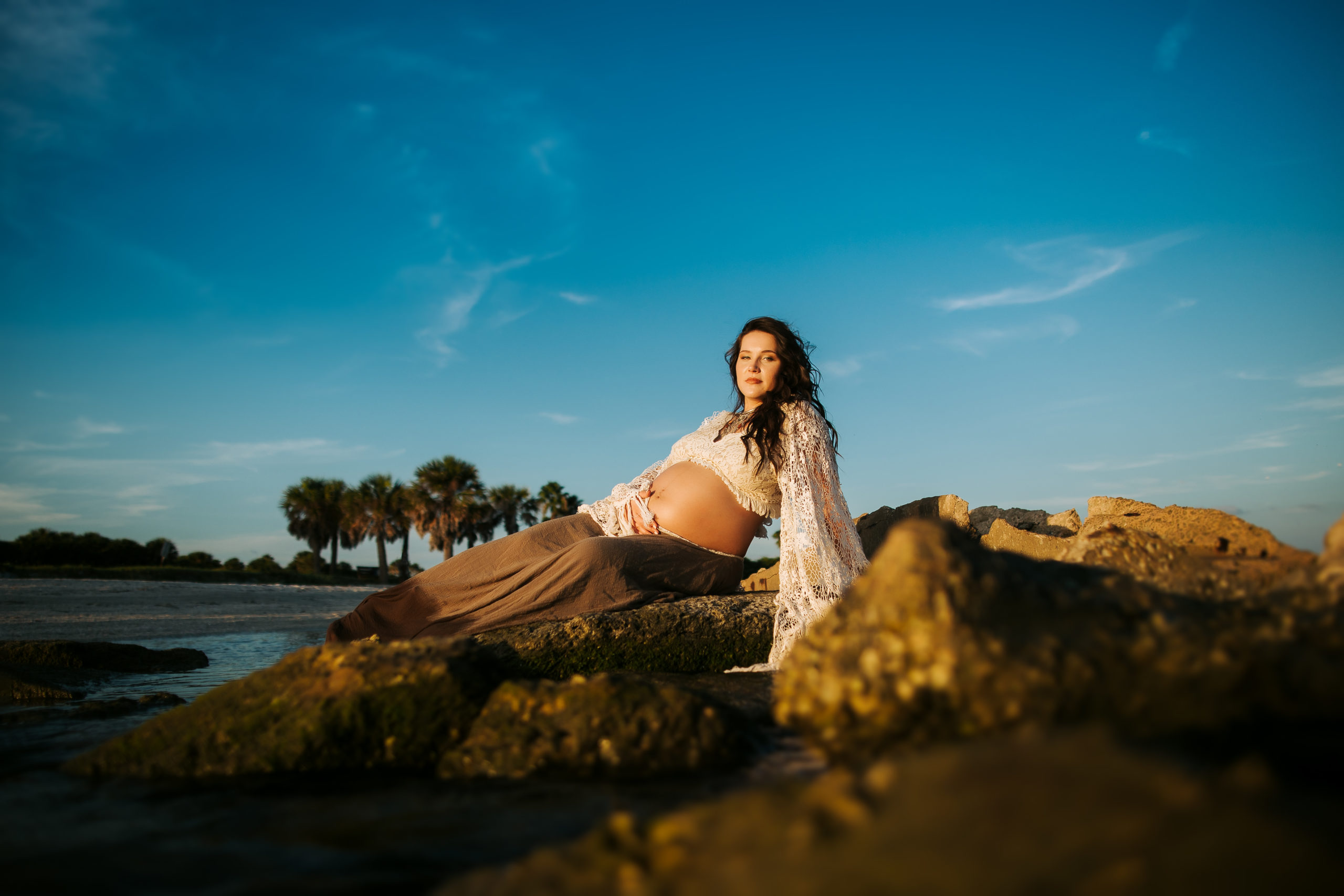 bohemian pregnancy portraits at the beach